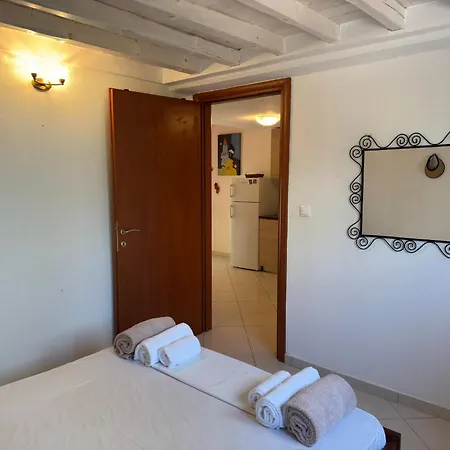 Estrellas Haus 펜션 *